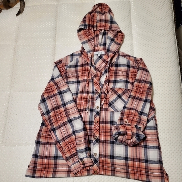 mySTYLE Plaid Flannel Button Down Shirt Hooded Oversized Long Sleeves Pink Blue - Picture 3 of 13